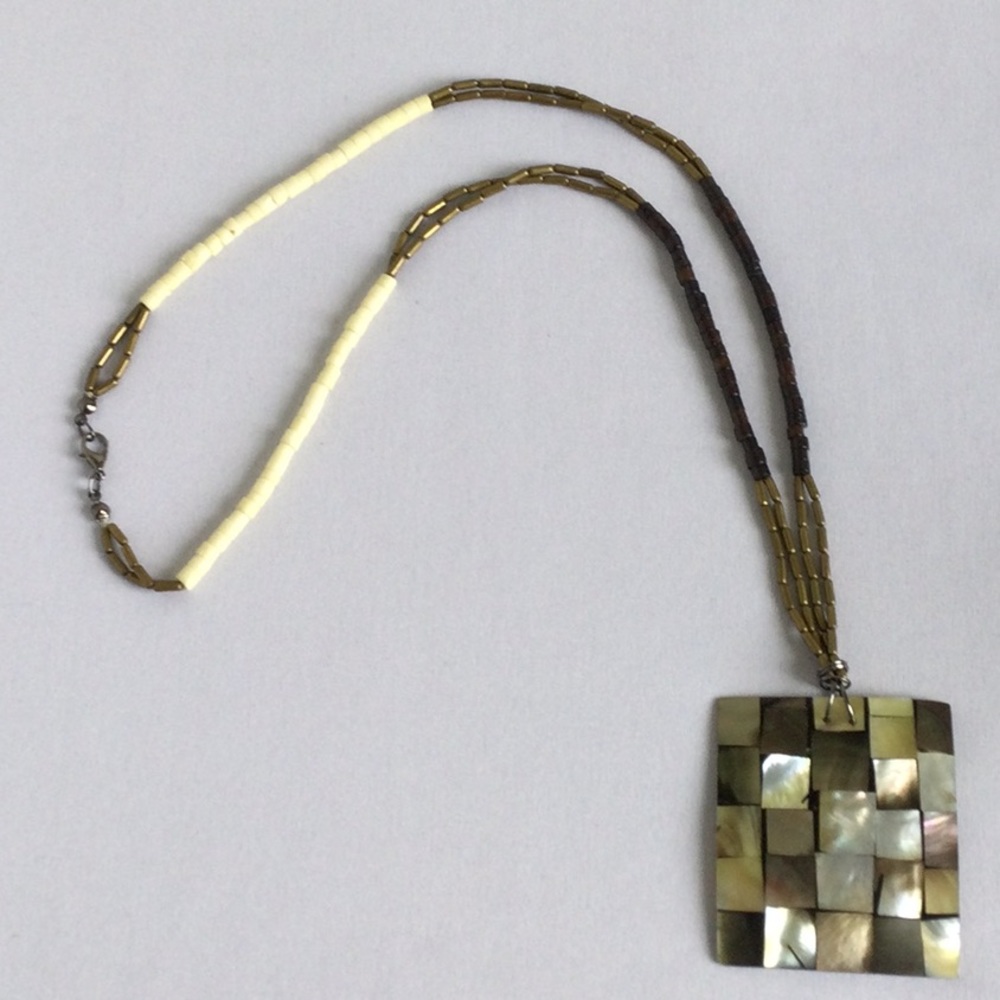 Unique Mosaic Shell Necklace - Picture 2 of 7
